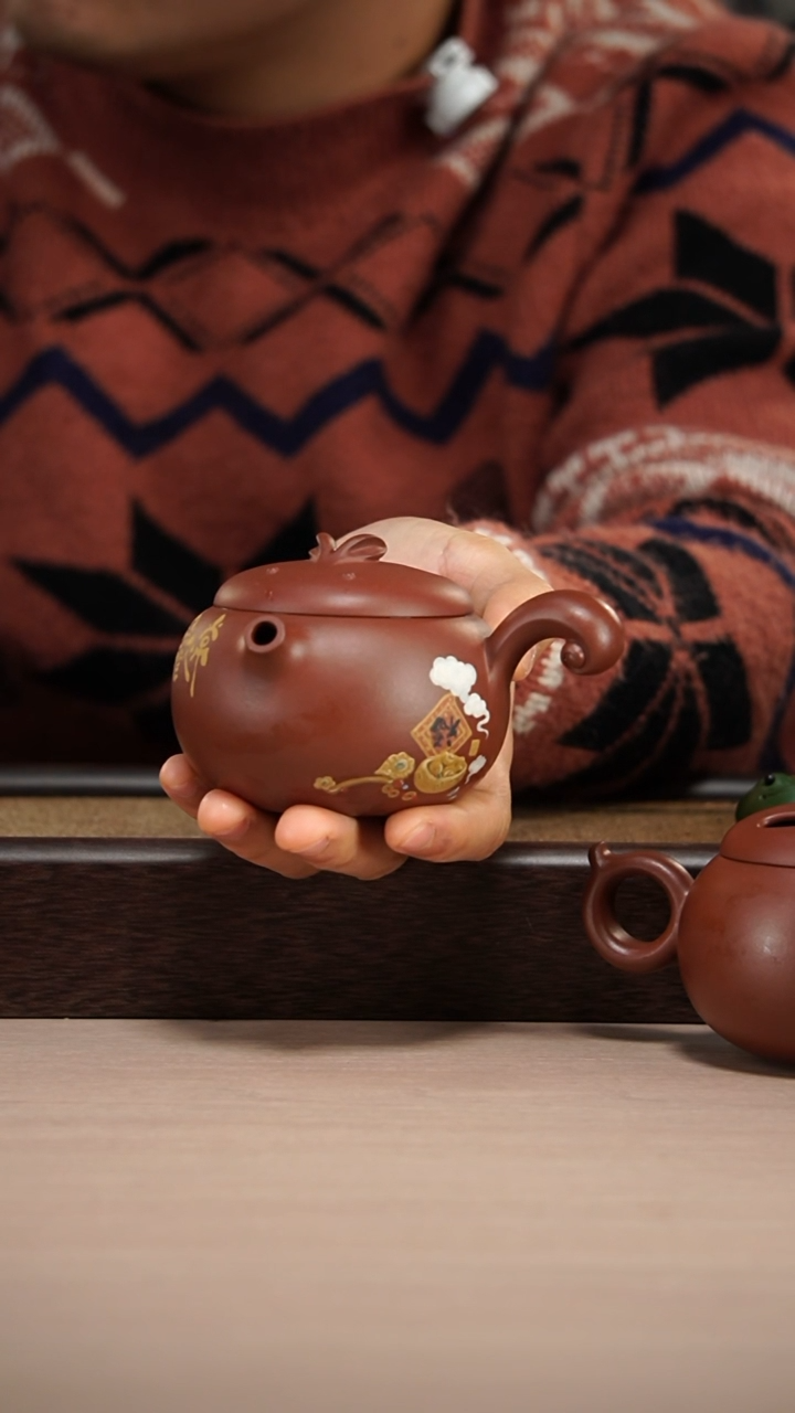 【闪购商品】紫砂茶壶提把兔子壶 周萍设计制作