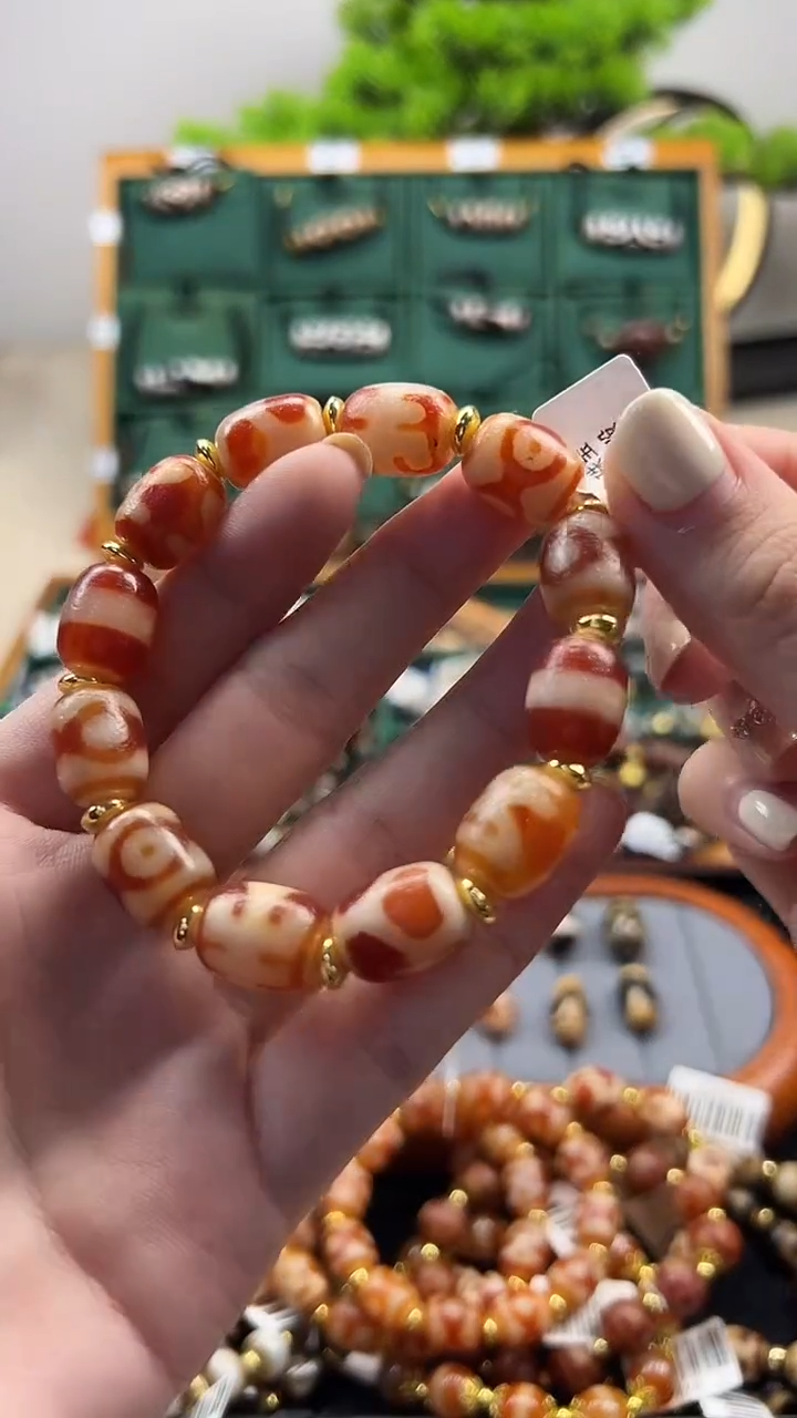 玛瑙/玉髓（覆膜）颈饰合金31.（微瑕）