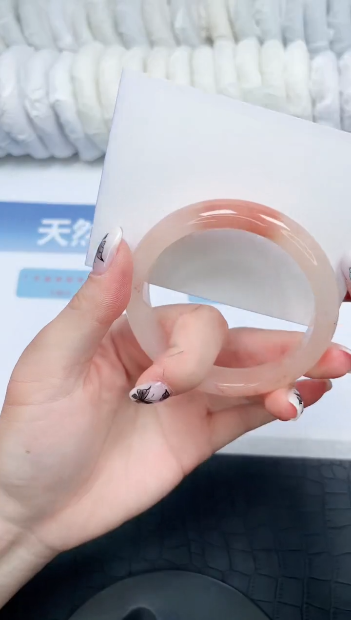 【闪购商品】石英质玉手镯未镶嵌320-55