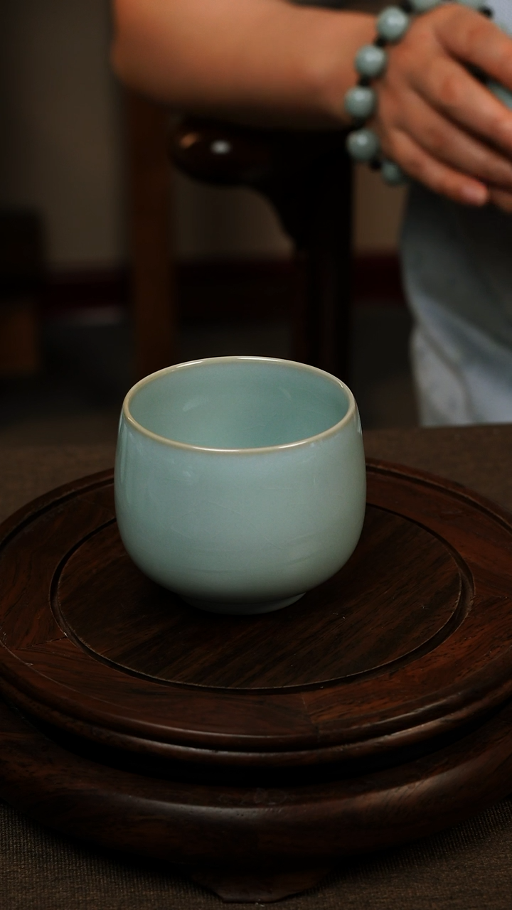 瓷片065汝瓷全手工龙蛋杯150ml微瑕