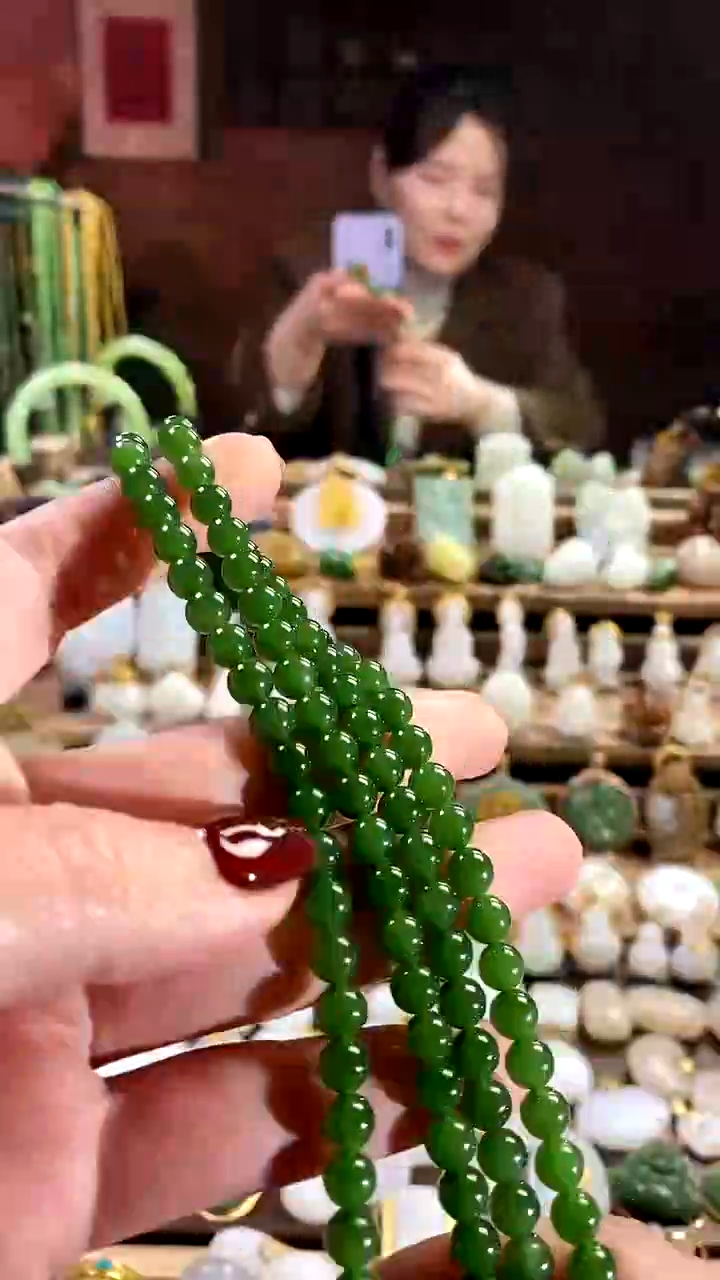 【闪购商品】和田玉项链未镶嵌。