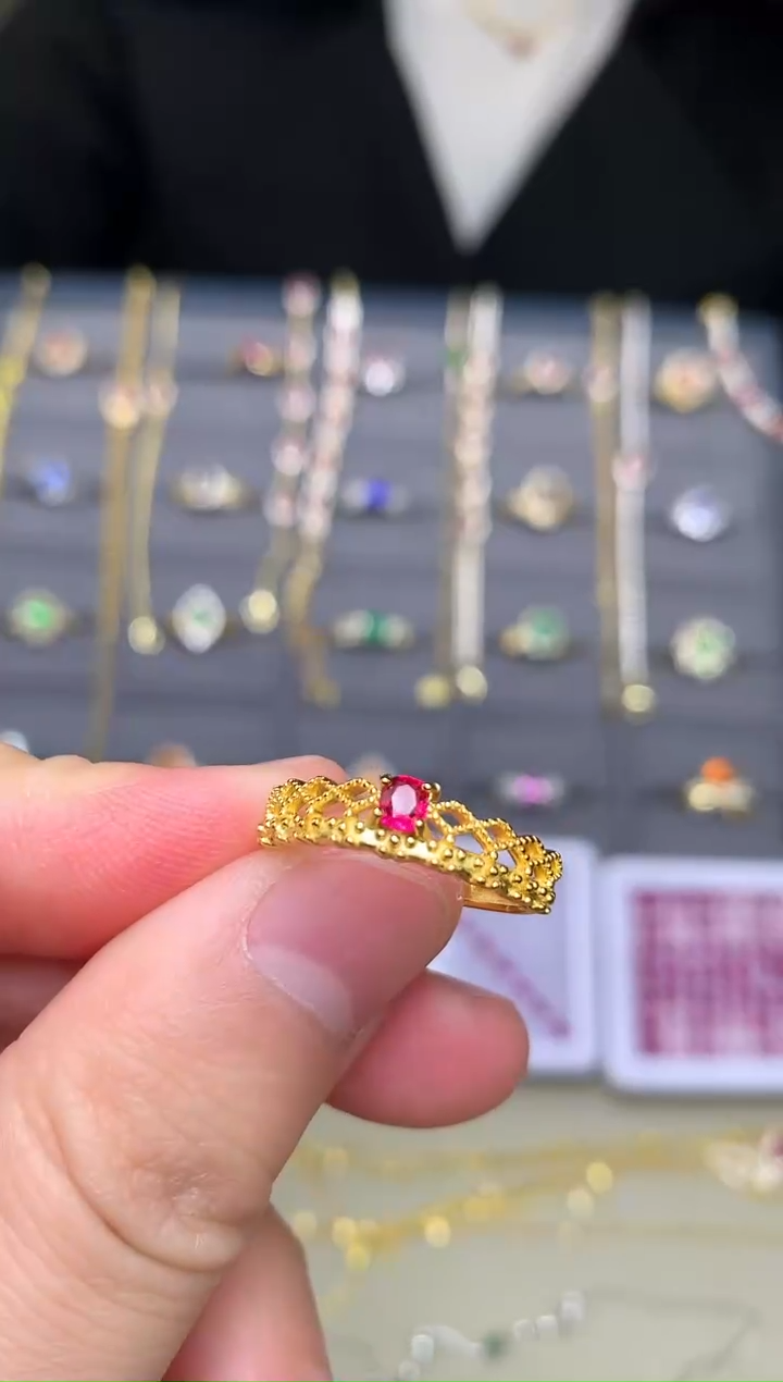 银S925镶嵌戒指尖晶石戒指