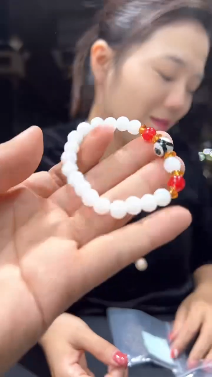 未镶嵌颈饰玛瑙/玉髓112多样性发一