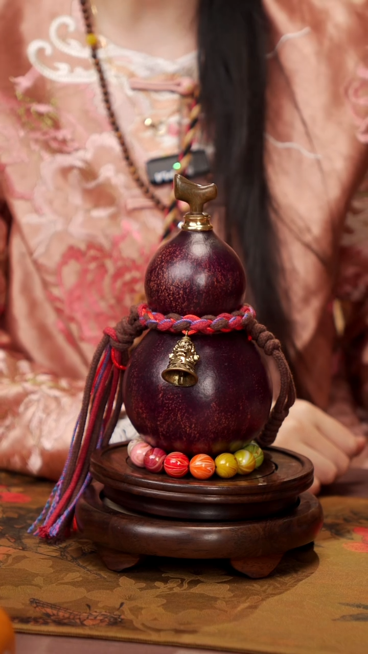 193易林大漆酒葫芦-----88