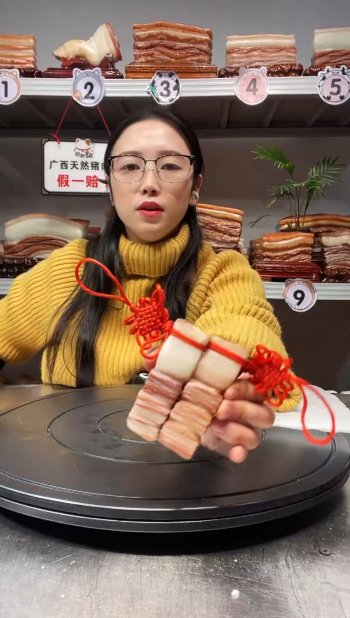 【闪购商品】天然石材柳州猪肉石