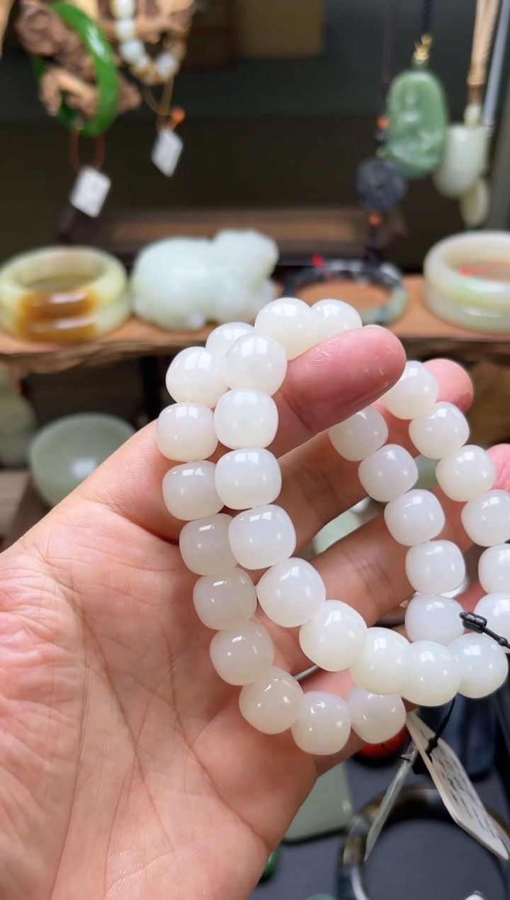 【闪购商品】和田玉手串未镶嵌卡12+且末天泰矿白玉老型 多样性发一