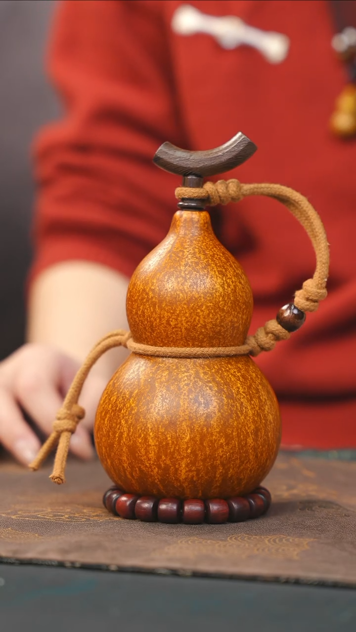 【闪购商品】RQ156大漆酒葫芦不包手串及旋转底座