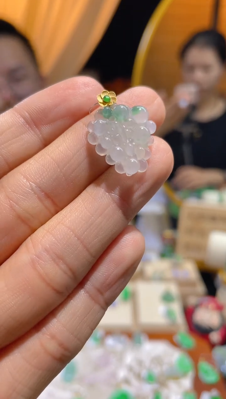 【闪购商品】翡翠颈饰18K金镶嵌假一赔三