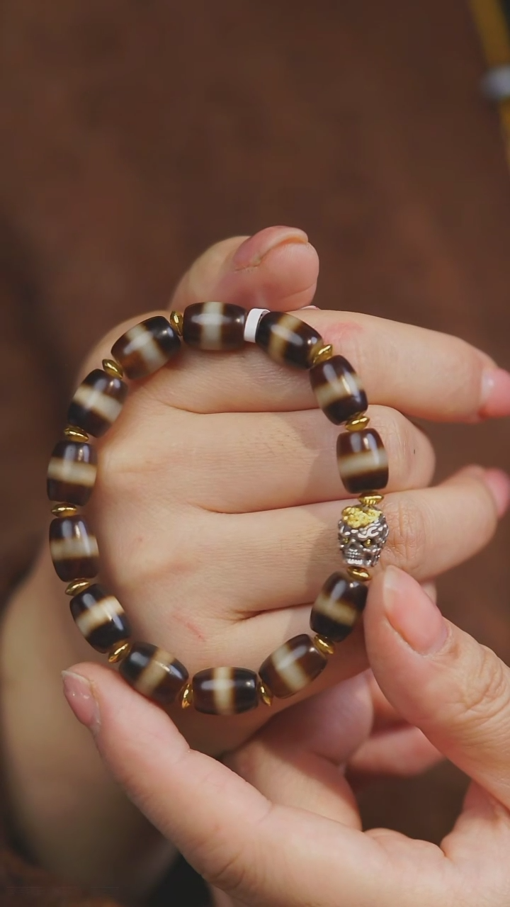 【闪购商品】玛瑙/玉髓手串未镶嵌多样性发其一