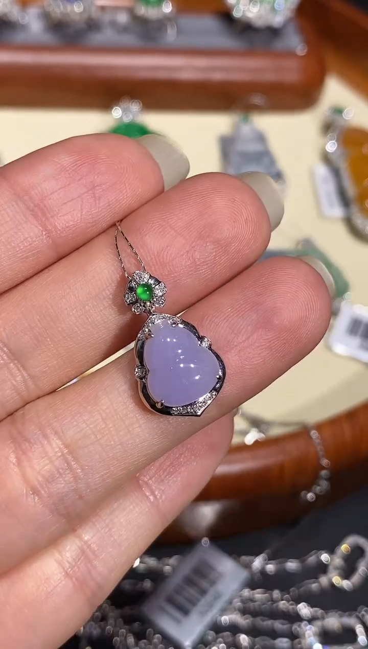 【闪购商品】翡翠吊坠(不含链)18K金镶嵌吊坠