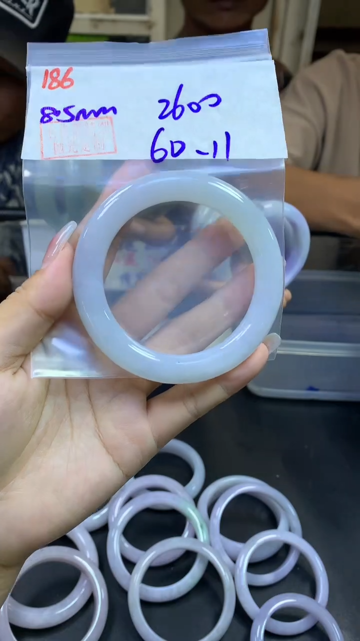 定制翡翠未镶嵌186手镯60+2600元+拍一发一