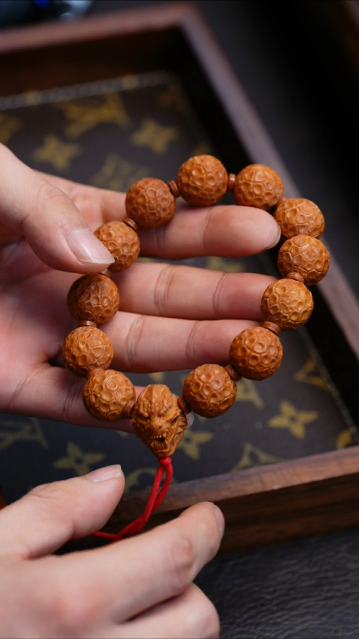 【闪购商品】橄榄核手串苏工橄榄核