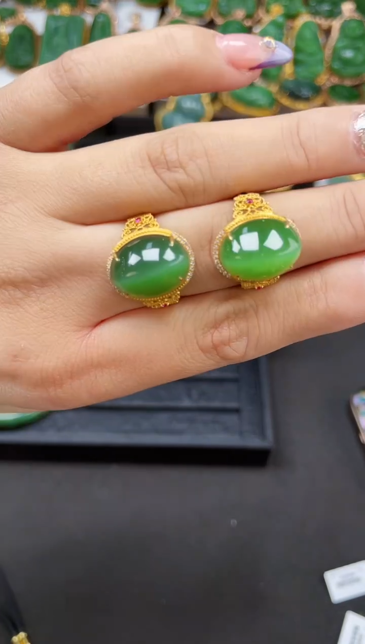 【闪购商品】和田玉戒指18K金镶嵌多样性发一