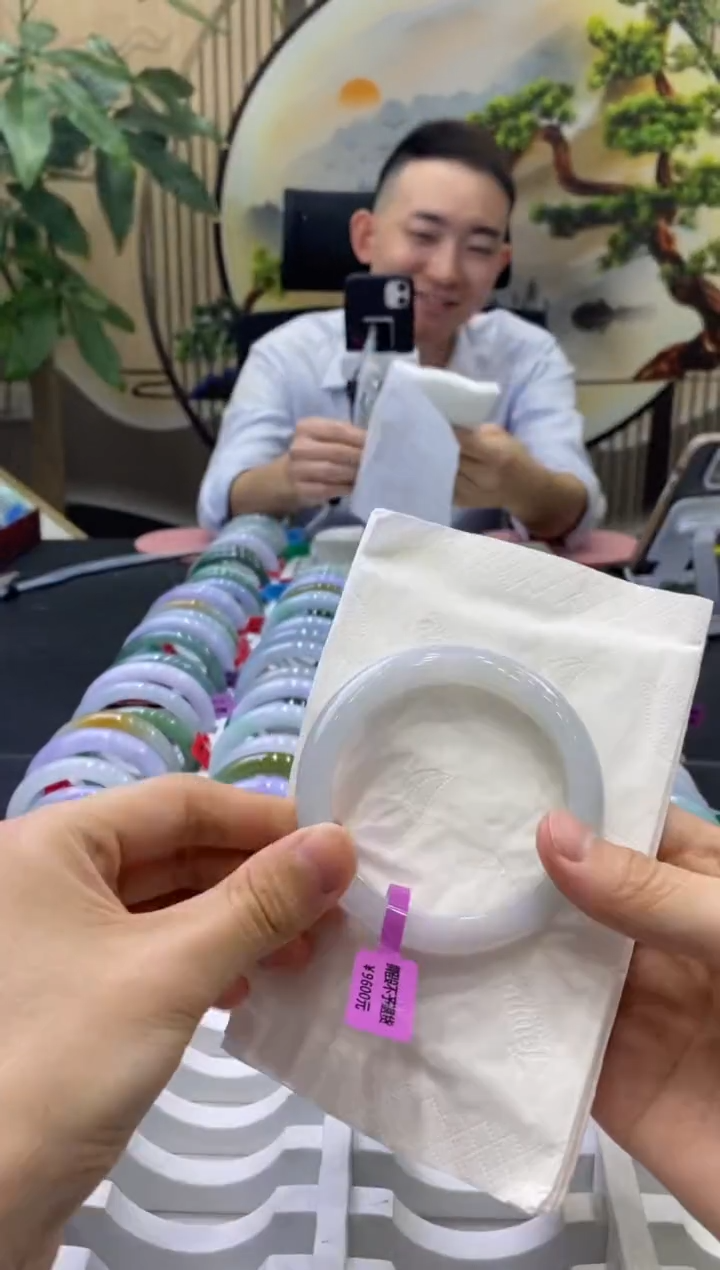 未镶嵌手镯翡翠2177