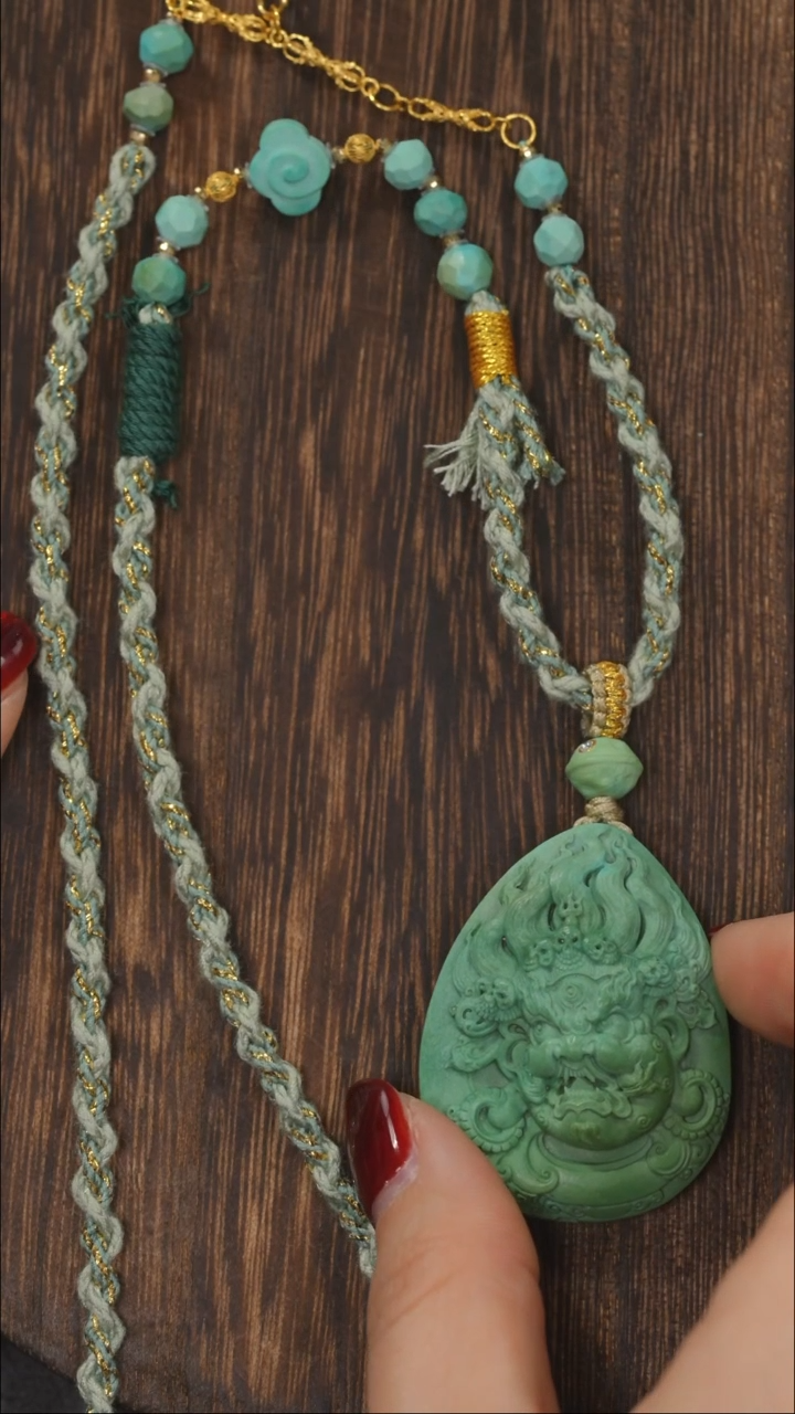 【闪购商品】绿松石项链18K金镶嵌1