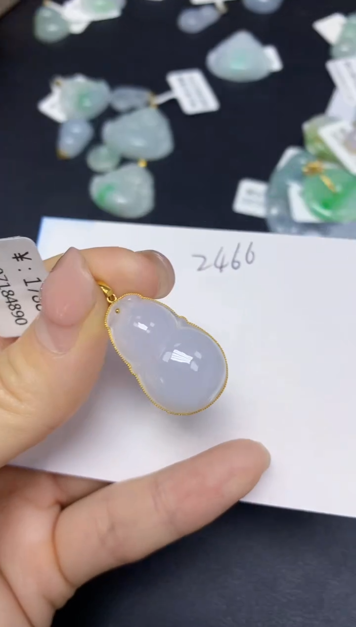 【闪购商品】翡翠挂件18K金镶嵌 天然翡翠A货
