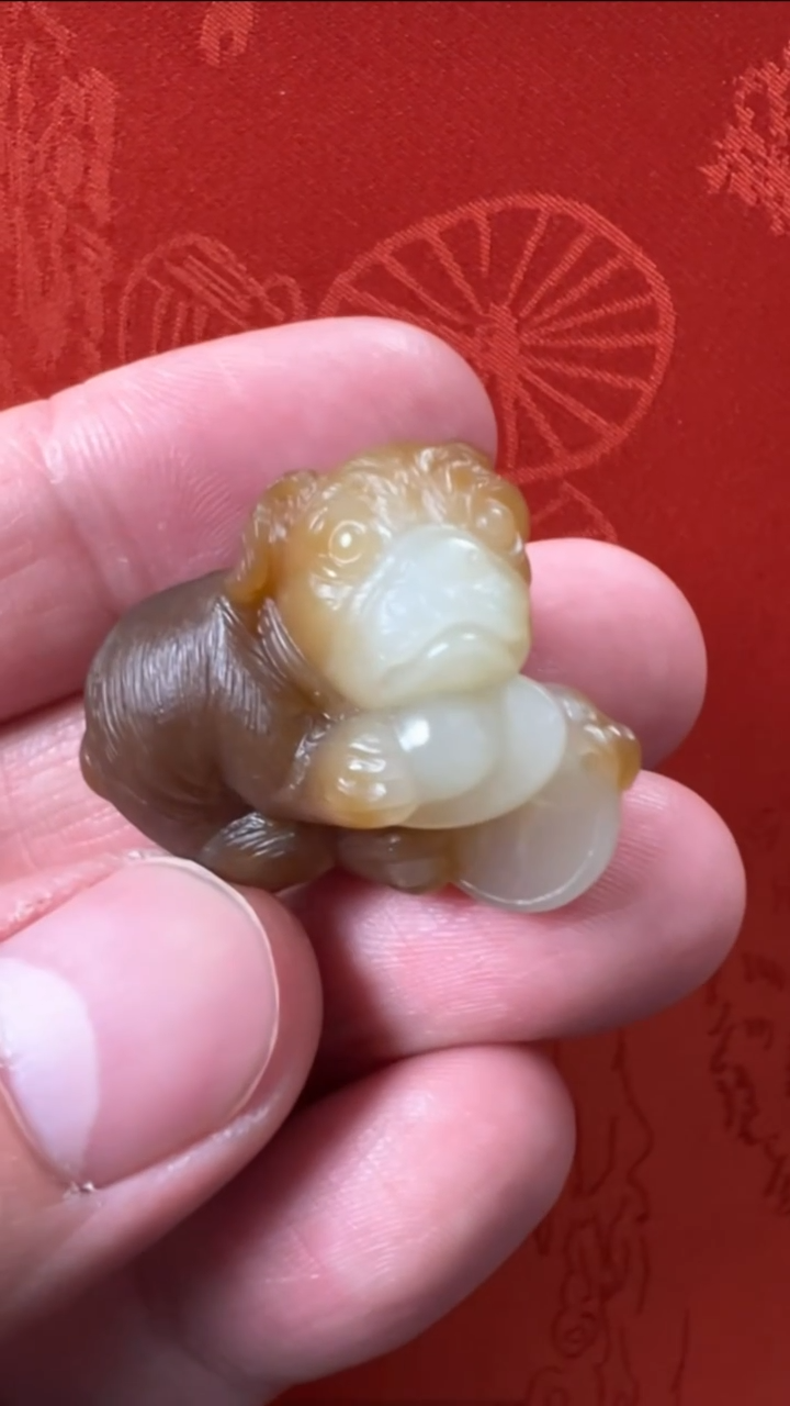 【闪购商品】和田玉挂件未镶嵌精工且末狗狗