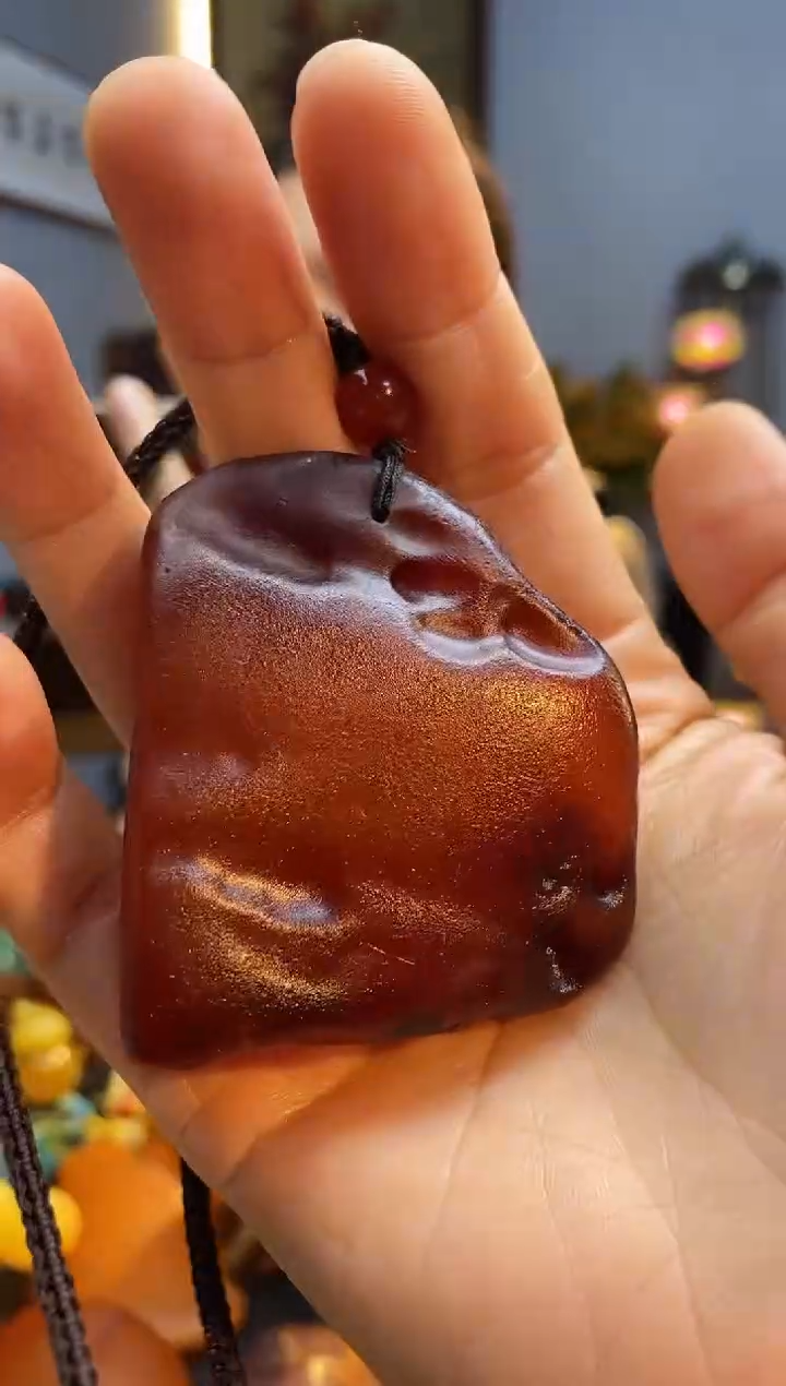 琥珀颈饰未镶嵌吊坠