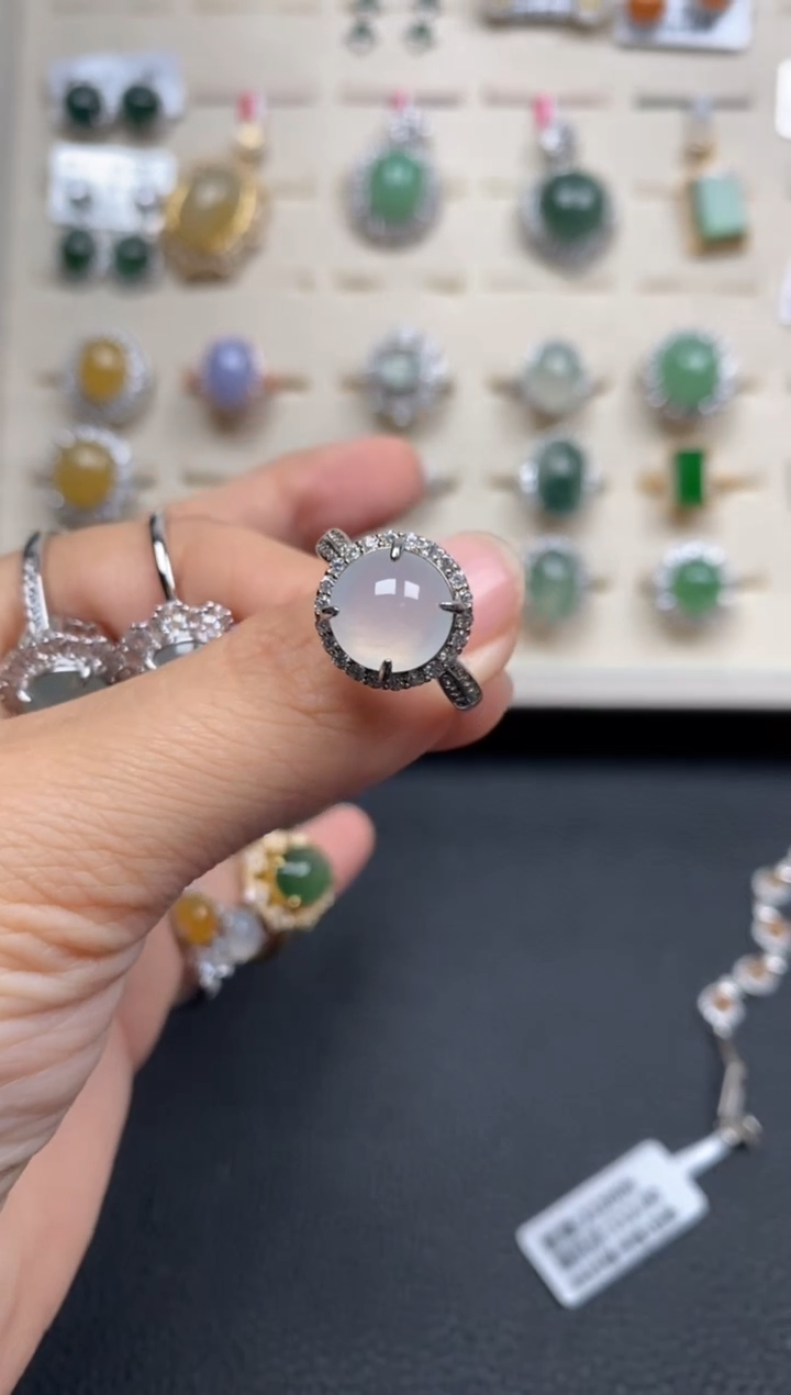 【闪购商品】翡翠戒指银S925镶嵌11111