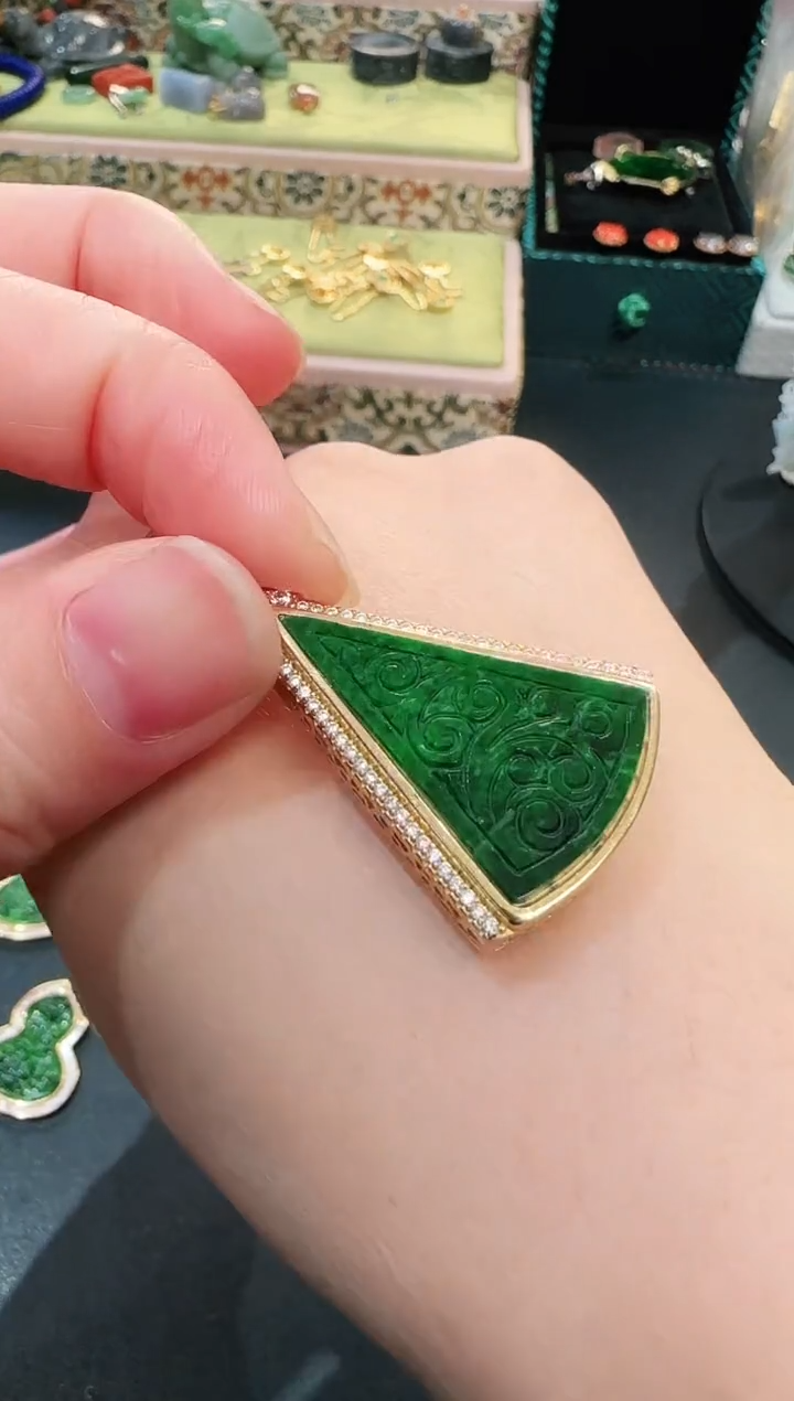 【闪购商品】翡翠颈饰银S925镶嵌吊坠