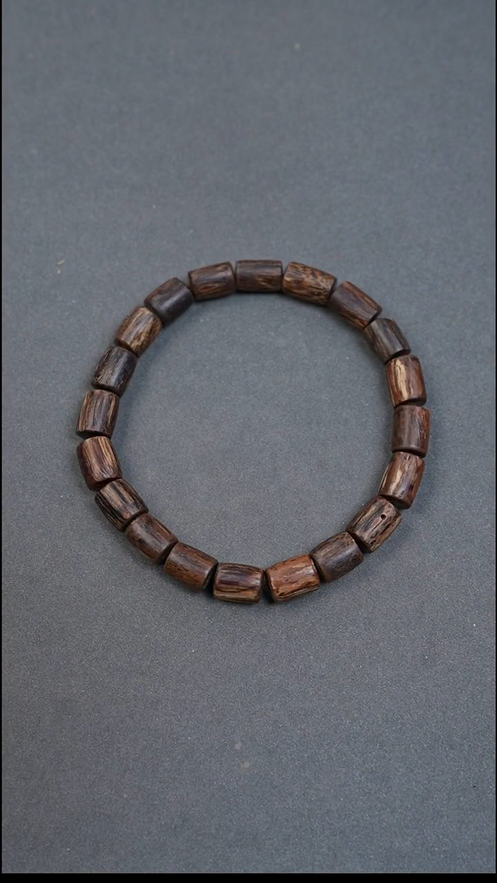 沉香沉香碎屑老惠安沉水桶珠7.15g