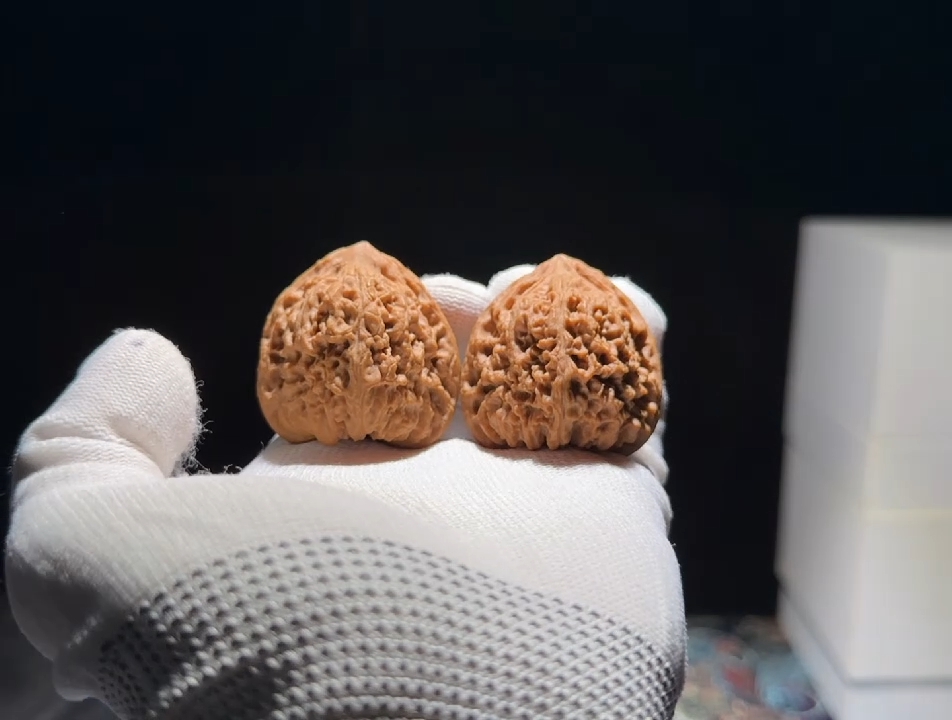 吊坠文玩核桃后***W全品 南疆  三角 41  高货