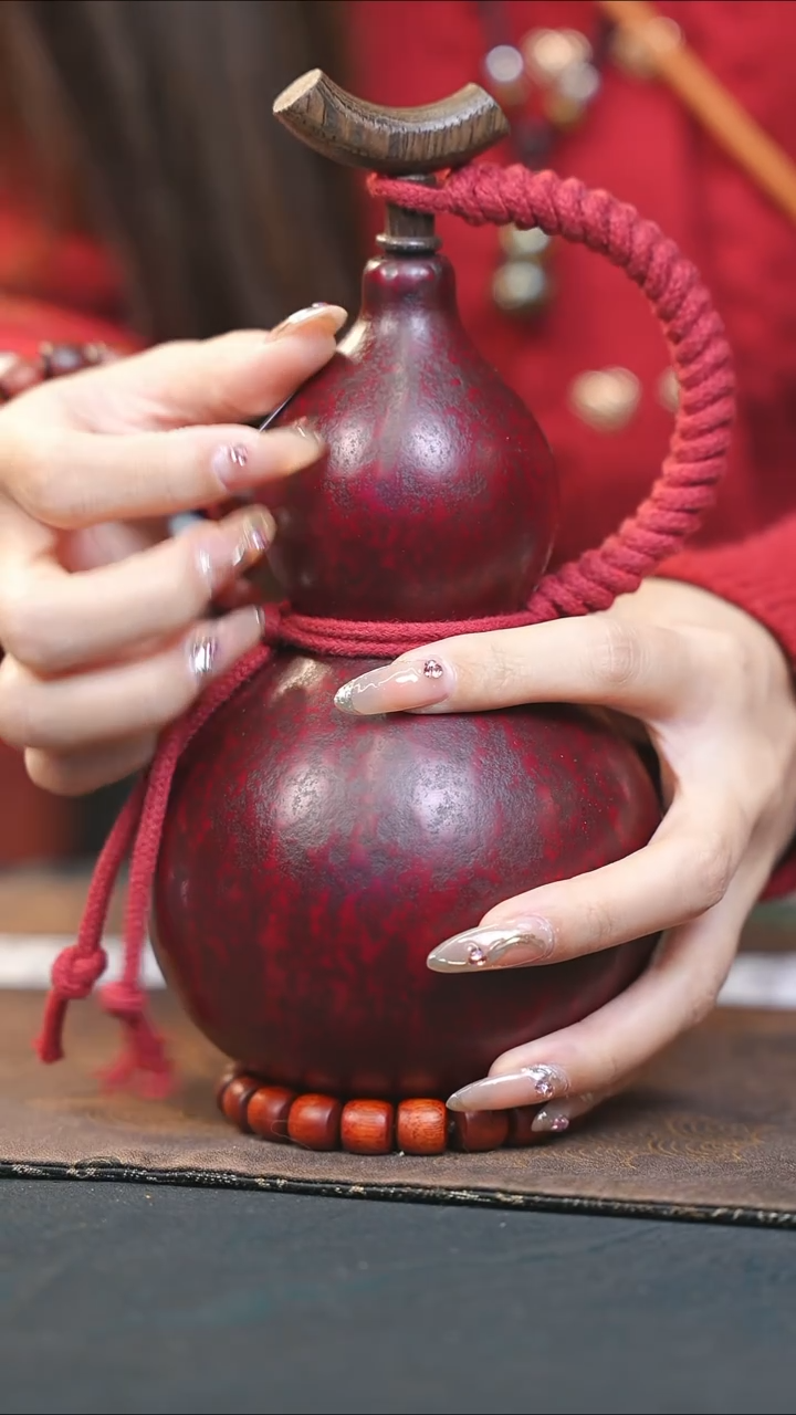 【闪购商品】WX328大漆酒葫芦不包手串及旋转底座