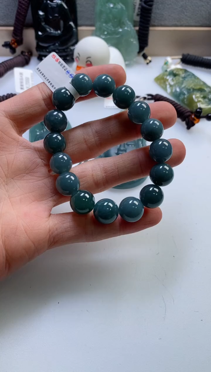 【闪购商品】翡翠挂件未镶嵌            