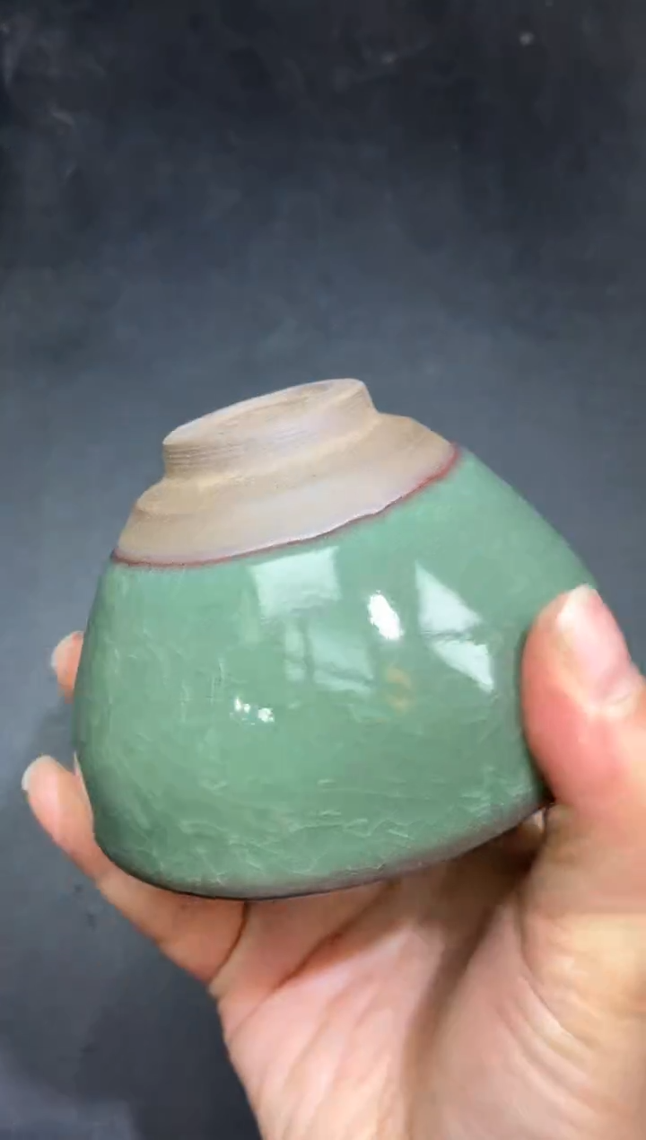 茶盏82微瑕              
