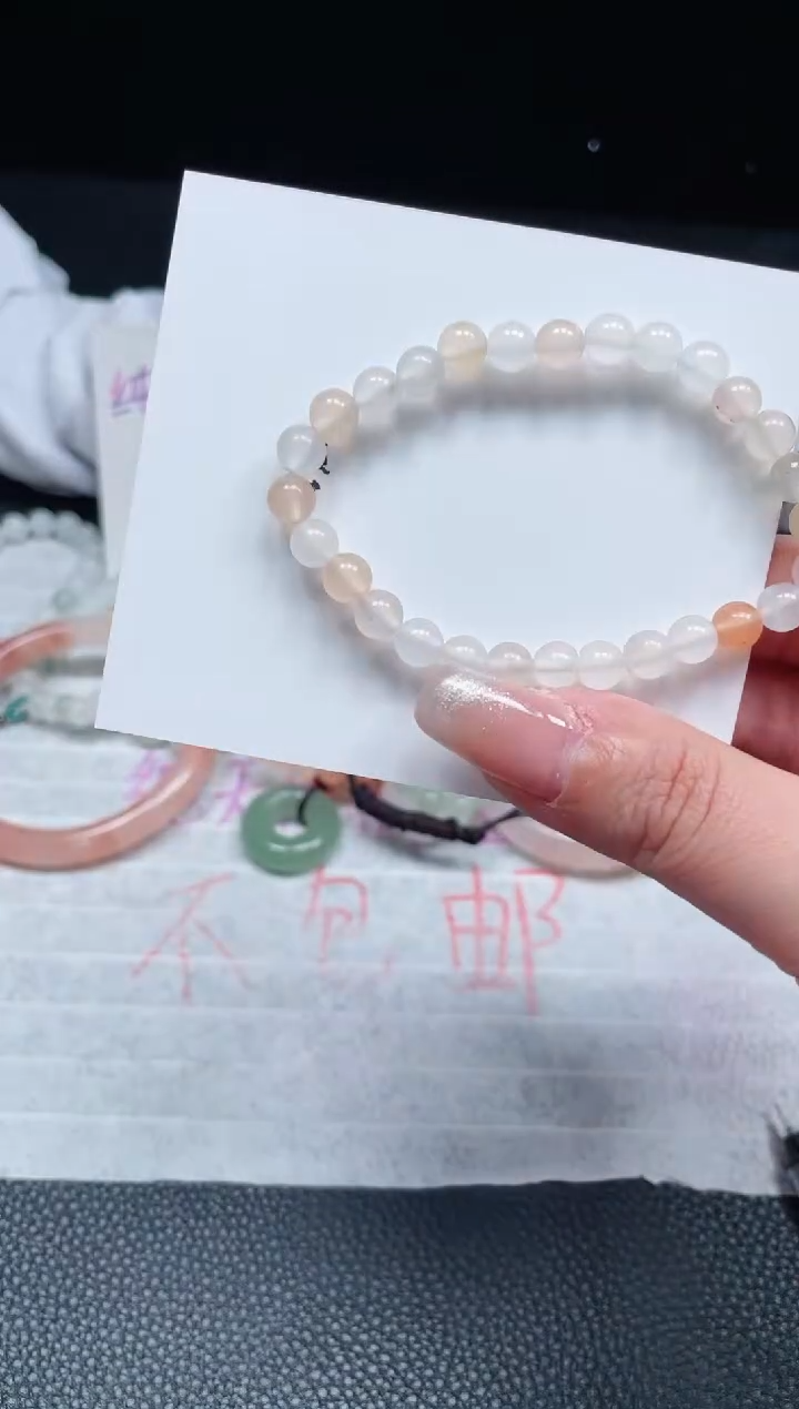【闪购商品】石英质玉手链未镶嵌蜜源卡6