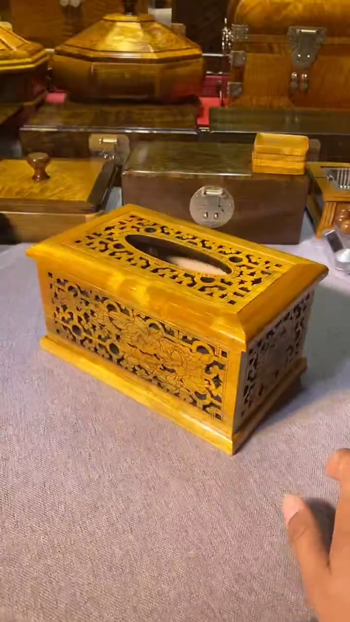 【闪购商品】金丝楠木艺金丝楠木镂空纸巾盒