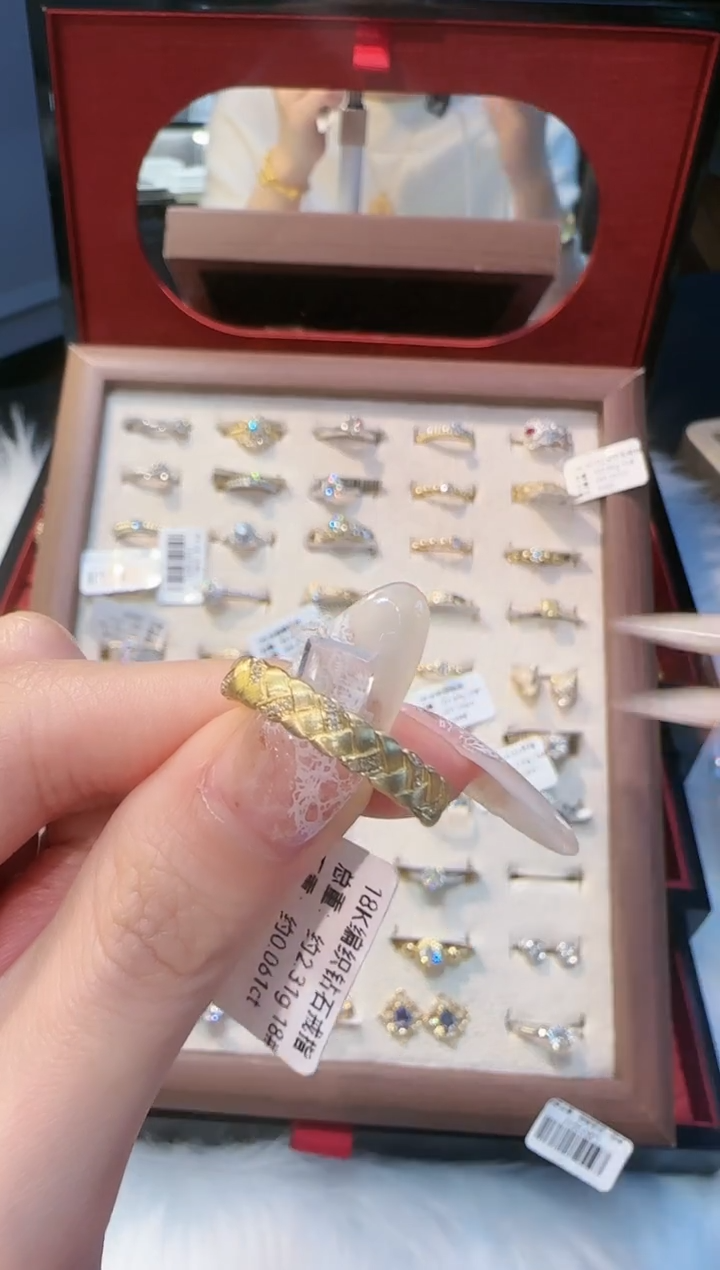 【闪购商品】钻石戒指/指环18K金镶嵌拉丝编织戒指18#
