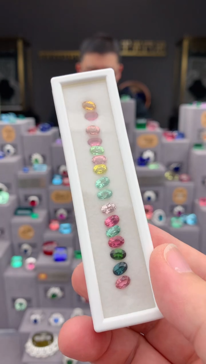 【闪购商品】碧玺裸石未镶嵌8ct 碧玺套系
