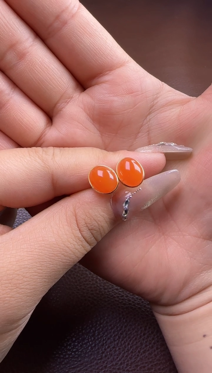 【闪购商品】南红玛瑙挂件未镶嵌耳钉