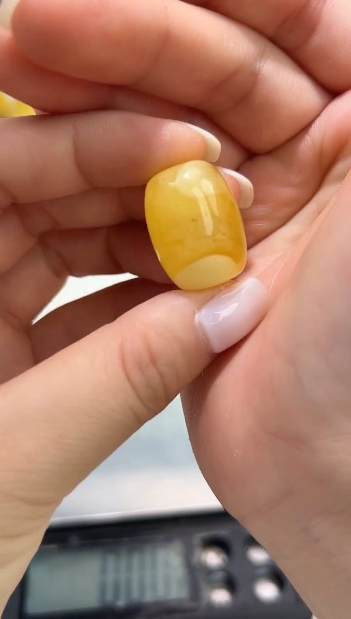 裸石琥珀未镶嵌琥珀蜜蜡吊坠