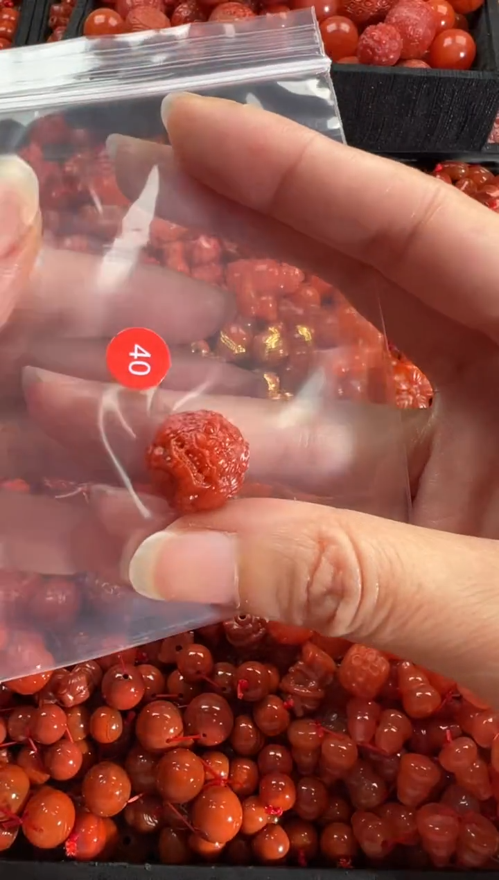 【闪购商品】南红玛瑙颈饰未镶嵌1