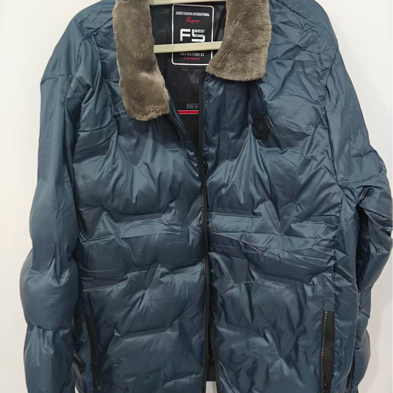 短款休闲风男士超轻透气连帽外套加厚中长款Y062