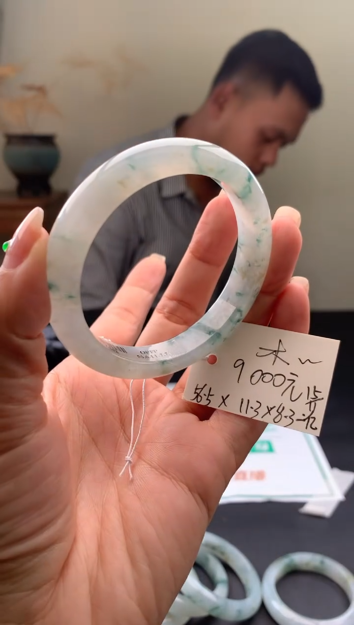 未镶嵌手镯翡翠木****^翡翠手镯 下单联系小耳机#