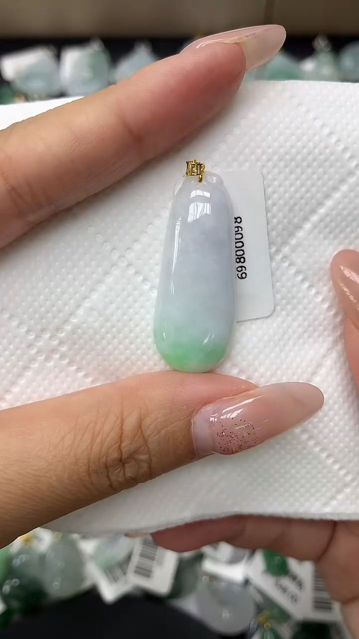 颈饰未镶嵌翡翠1111111111