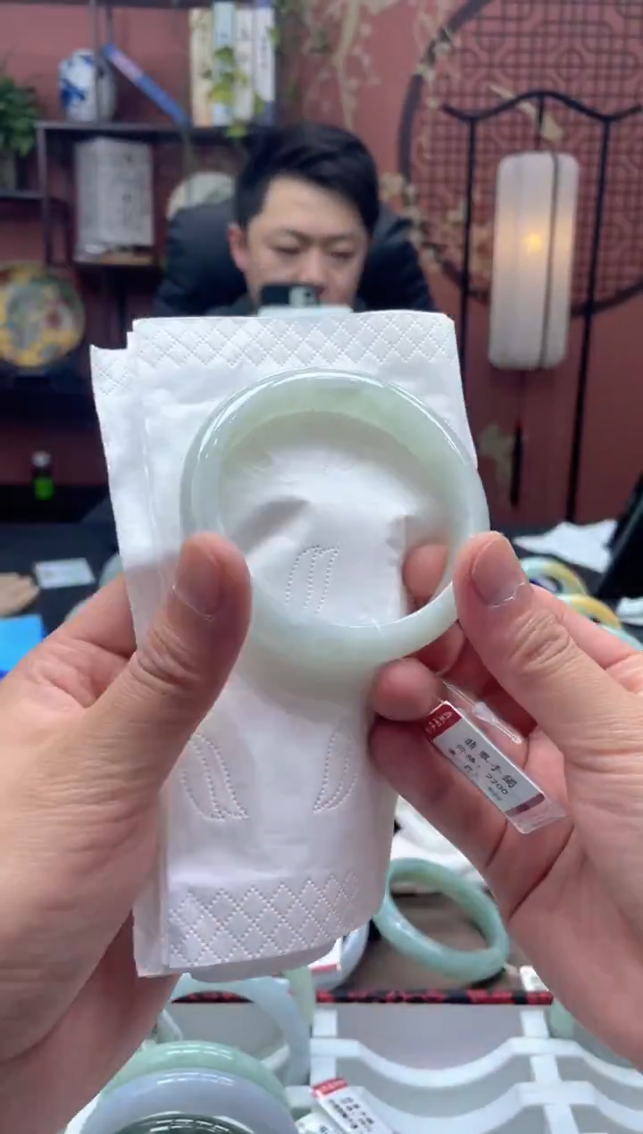 未镶嵌手镯翡翠6686****