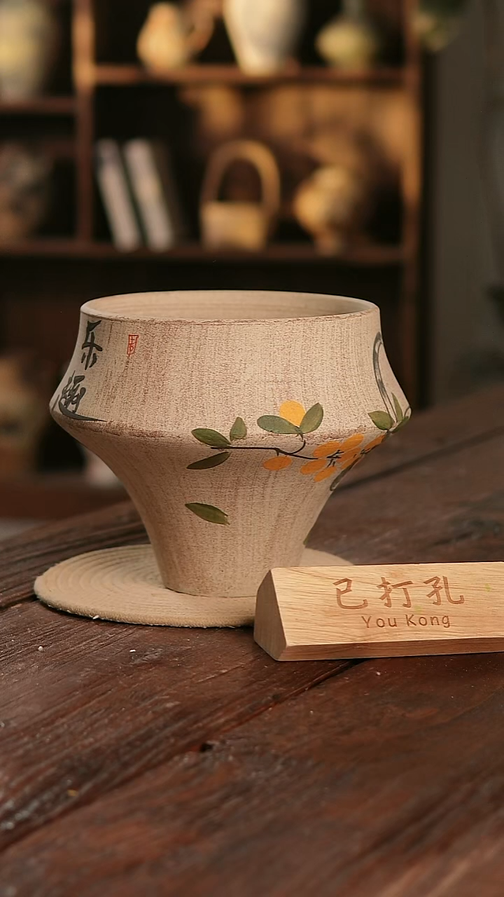 摆件10-187高22口20误差2已打孔