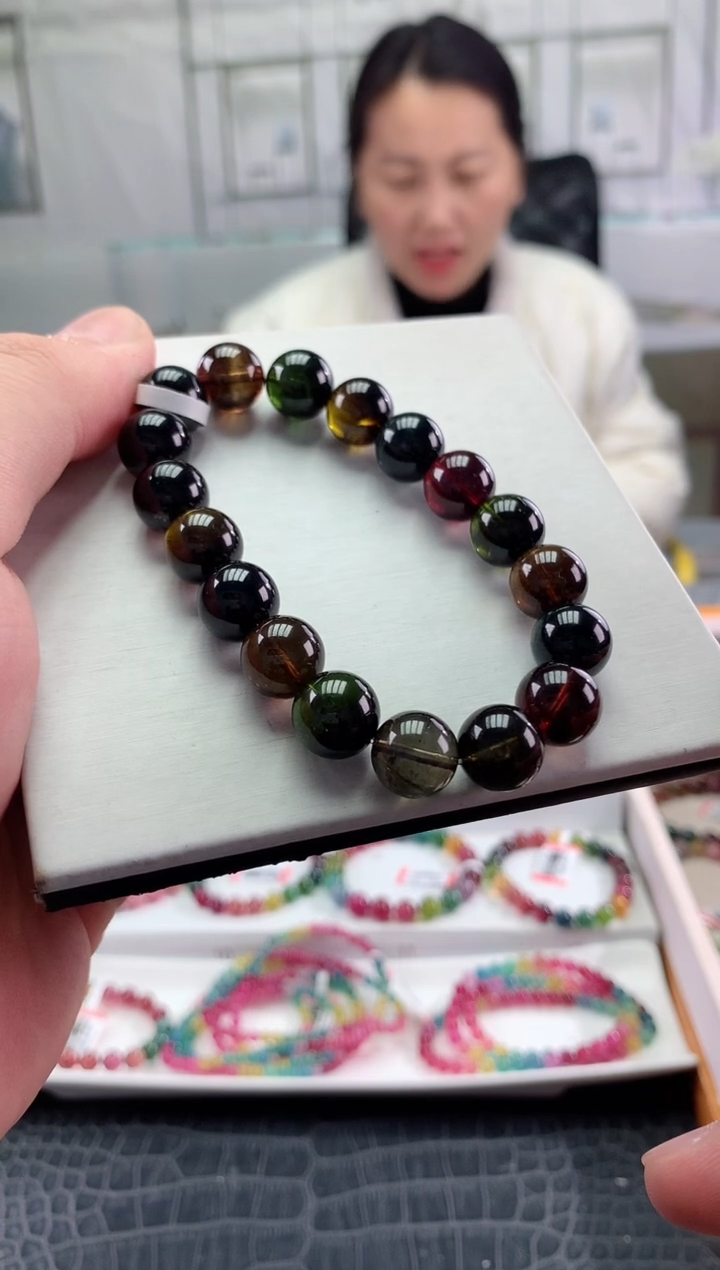 【闪购商品】碧玺手串未镶嵌多样性发一条