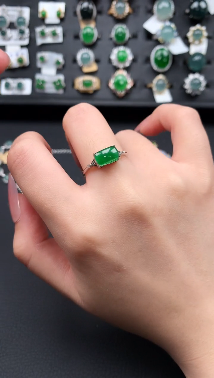 【闪购商品】翡翠戒指银S925镶嵌63141241