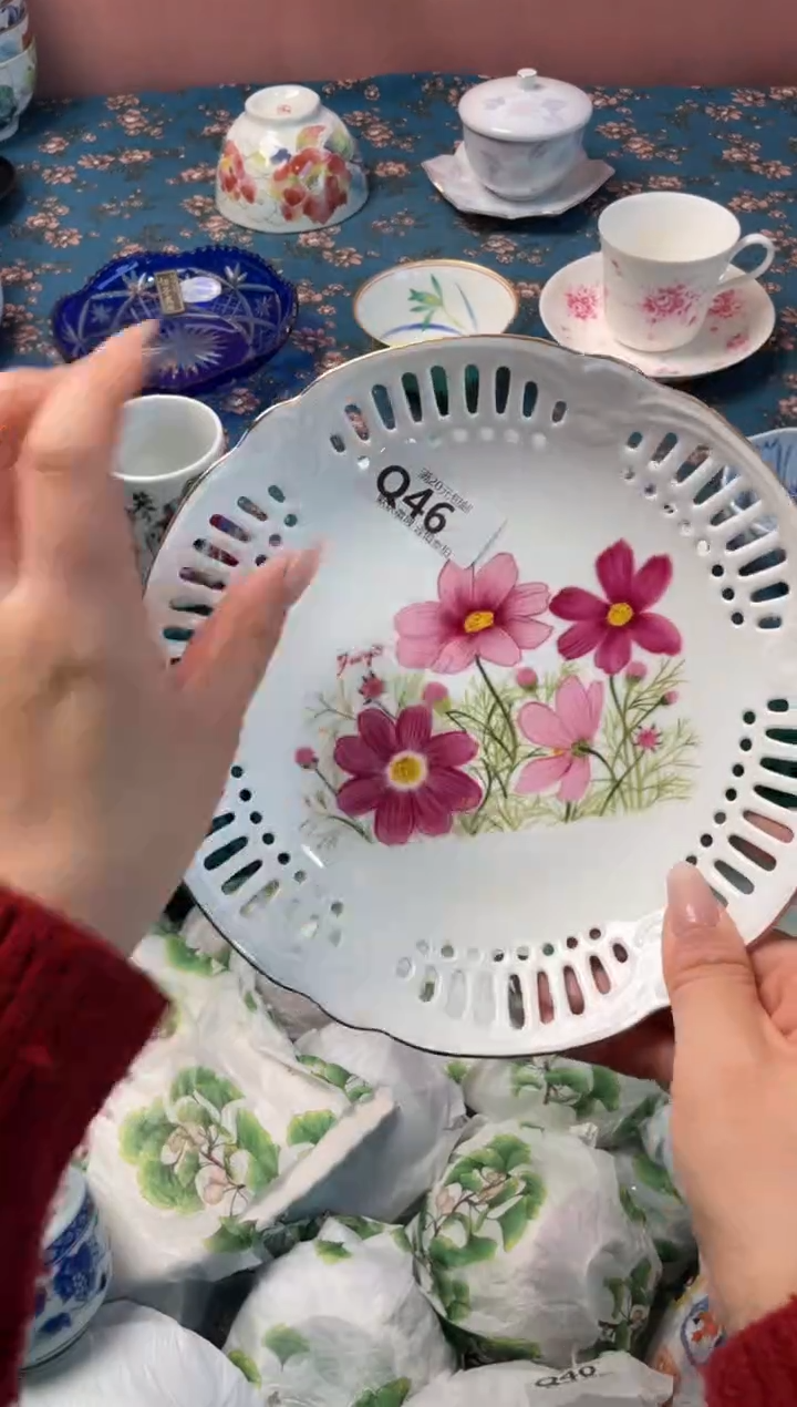 瓷片L****️瓷器瓷器Q46