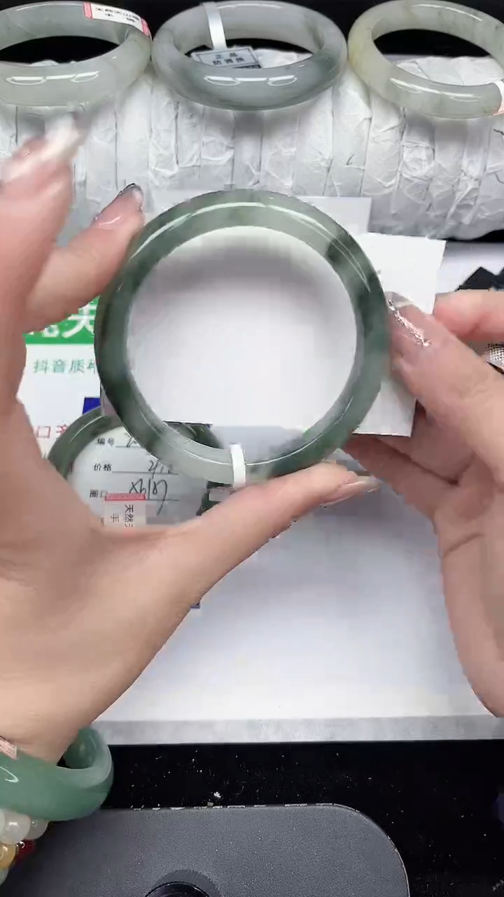 未镶嵌手镯石英质玉209-58/59