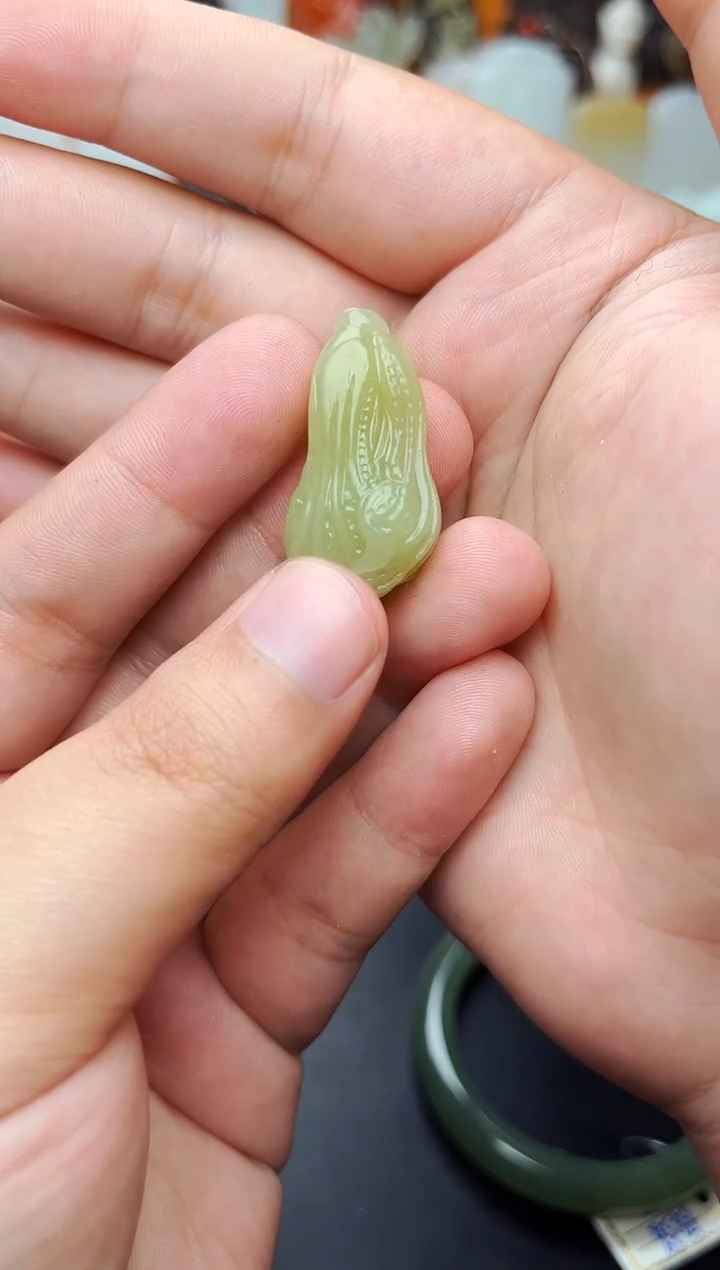 【闪购商品】和田玉颈饰未镶嵌白菜01