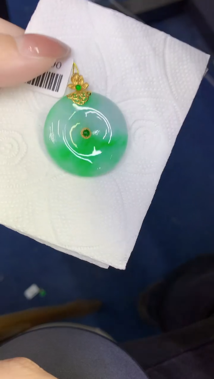 颈饰18K金镶嵌翡翠缅甸天然翡翠a货