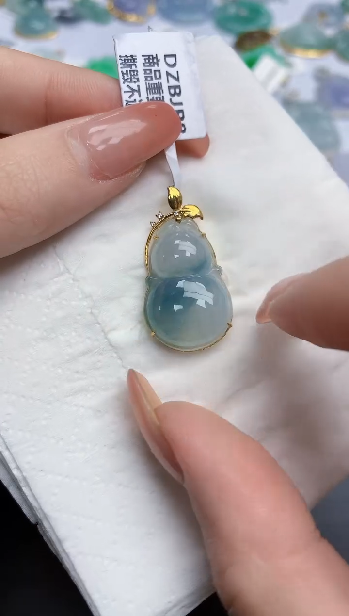 【闪购商品】翡翠颈饰18K金镶嵌天然缅甸翡翠A货