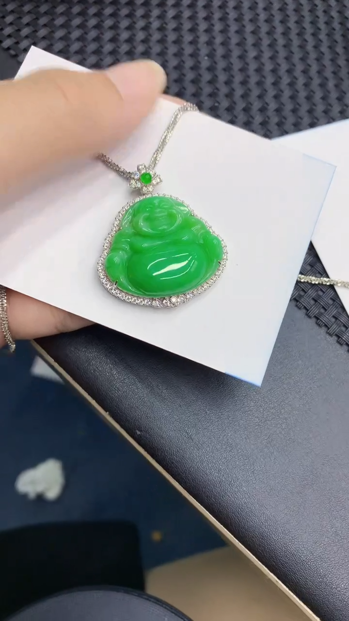 【闪购商品】翡翠颈饰18K金镶嵌            8
