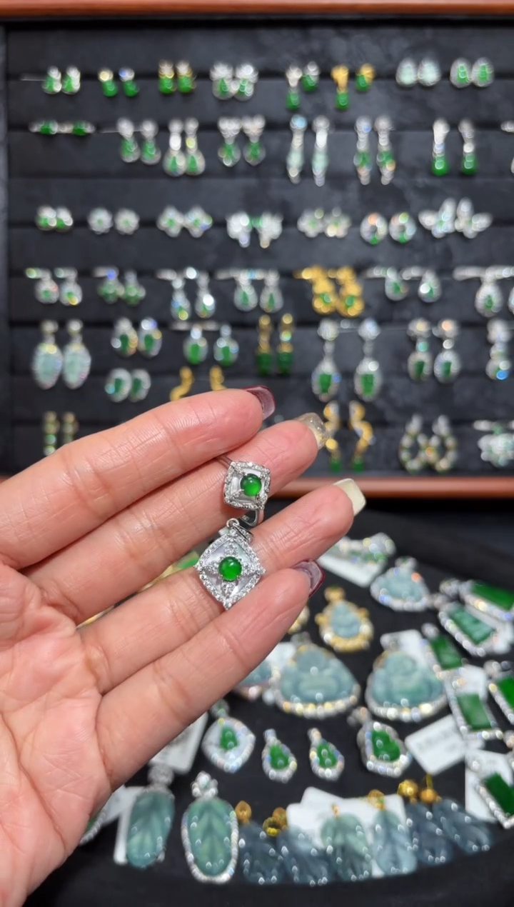 【闪购商品】翡翠颈饰银S925镶嵌蛋面/支持复检/一件